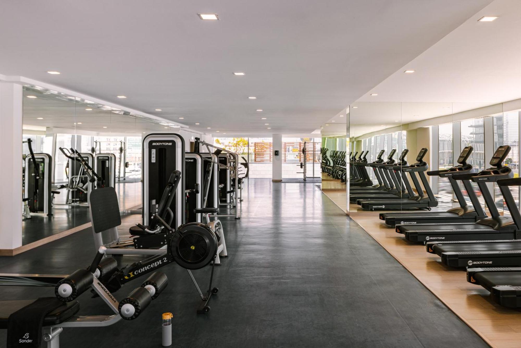 Sonder By Marriott Bonvoy Downtown Towers Apartments Dubai Exterior photo